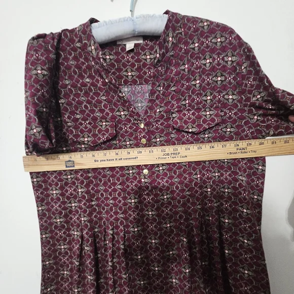 Dressbarn Size L Maroon Polyester Long-Sleeveled Womens Blouse Top Shirt with - Picture 14 of 16